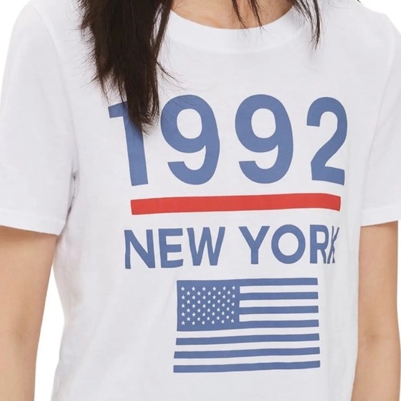 Topshop New York | 1992 Crop T-Shirt - Picture 2 of 6